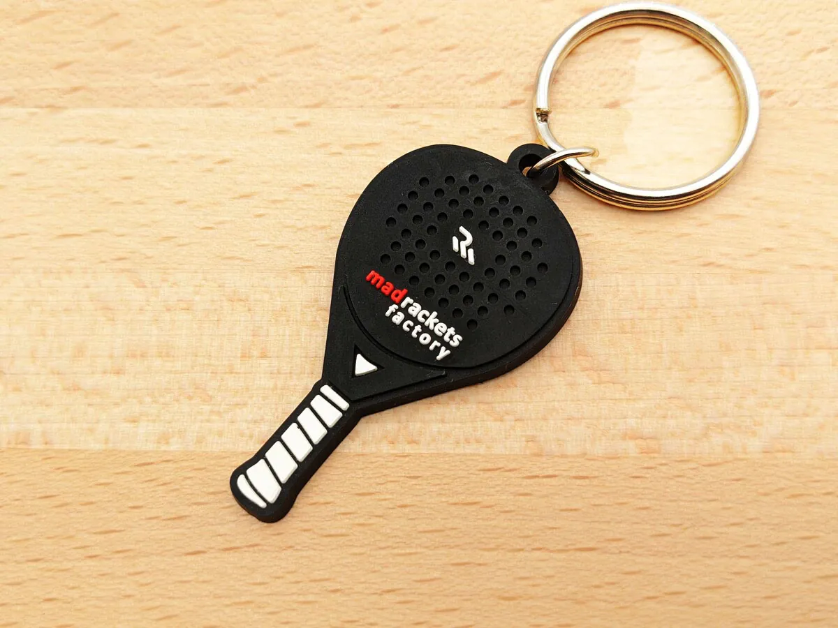 Llavero de PVC personalizado con forma de pala de pádel