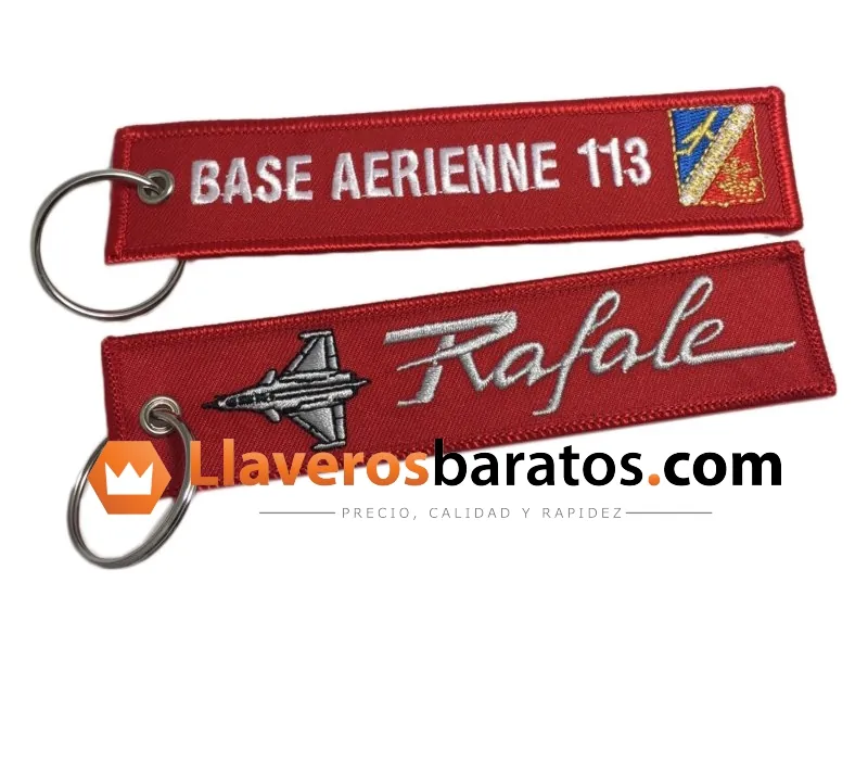 Llavero de tela bordado rojo de base aérea